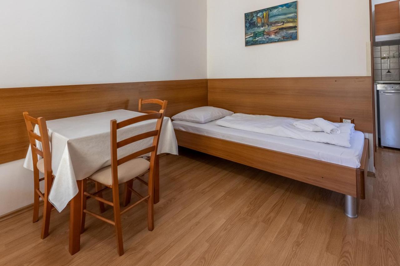 Apartments Liburnija Opatija Exterior photo